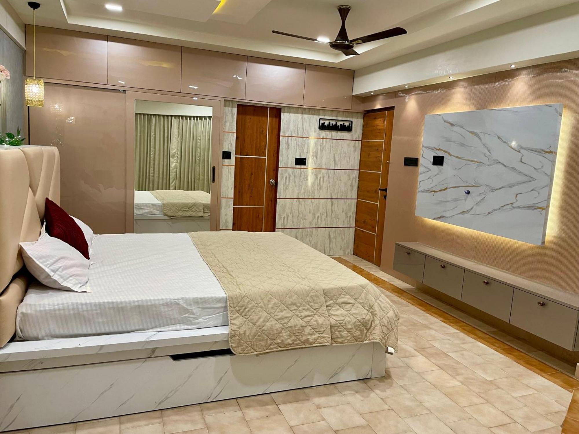 Ocean'S Edge Apartment Визакхапатнам Екстериор снимка