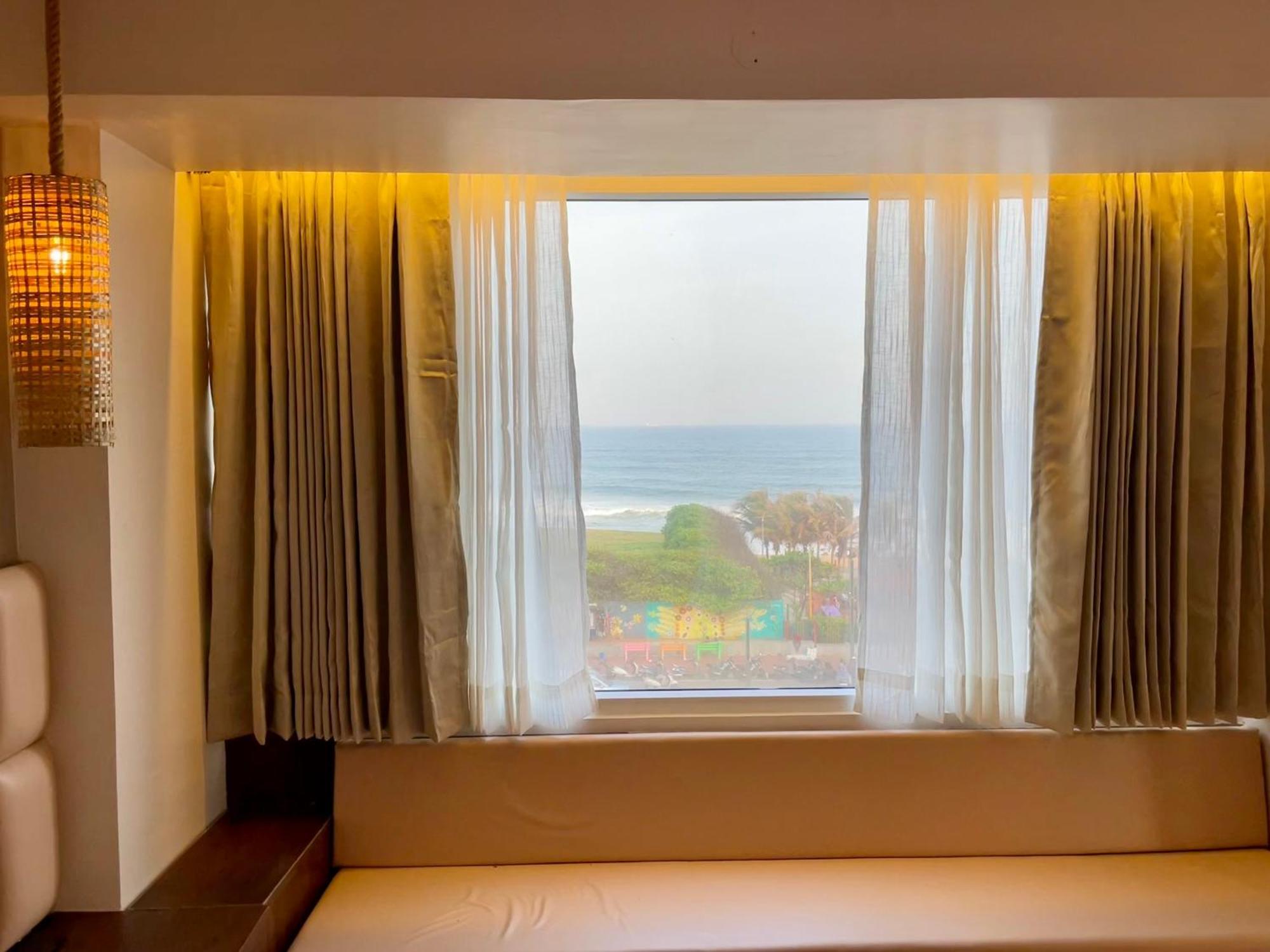 Ocean'S Edge Apartment Визакхапатнам Екстериор снимка