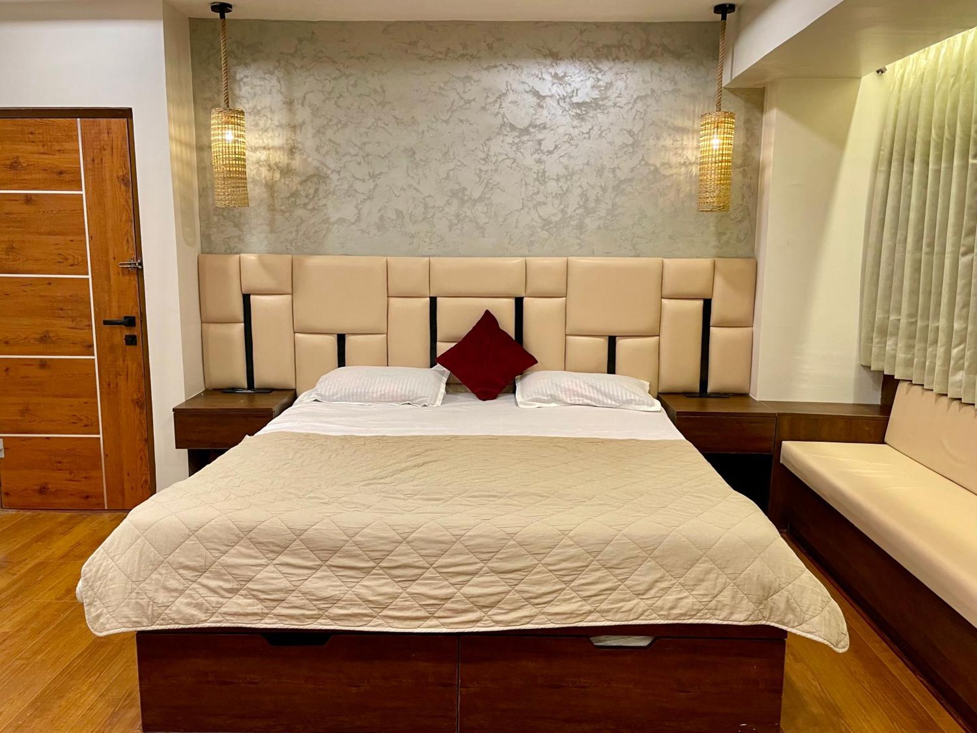 Ocean'S Edge Apartment Визакхапатнам Екстериор снимка