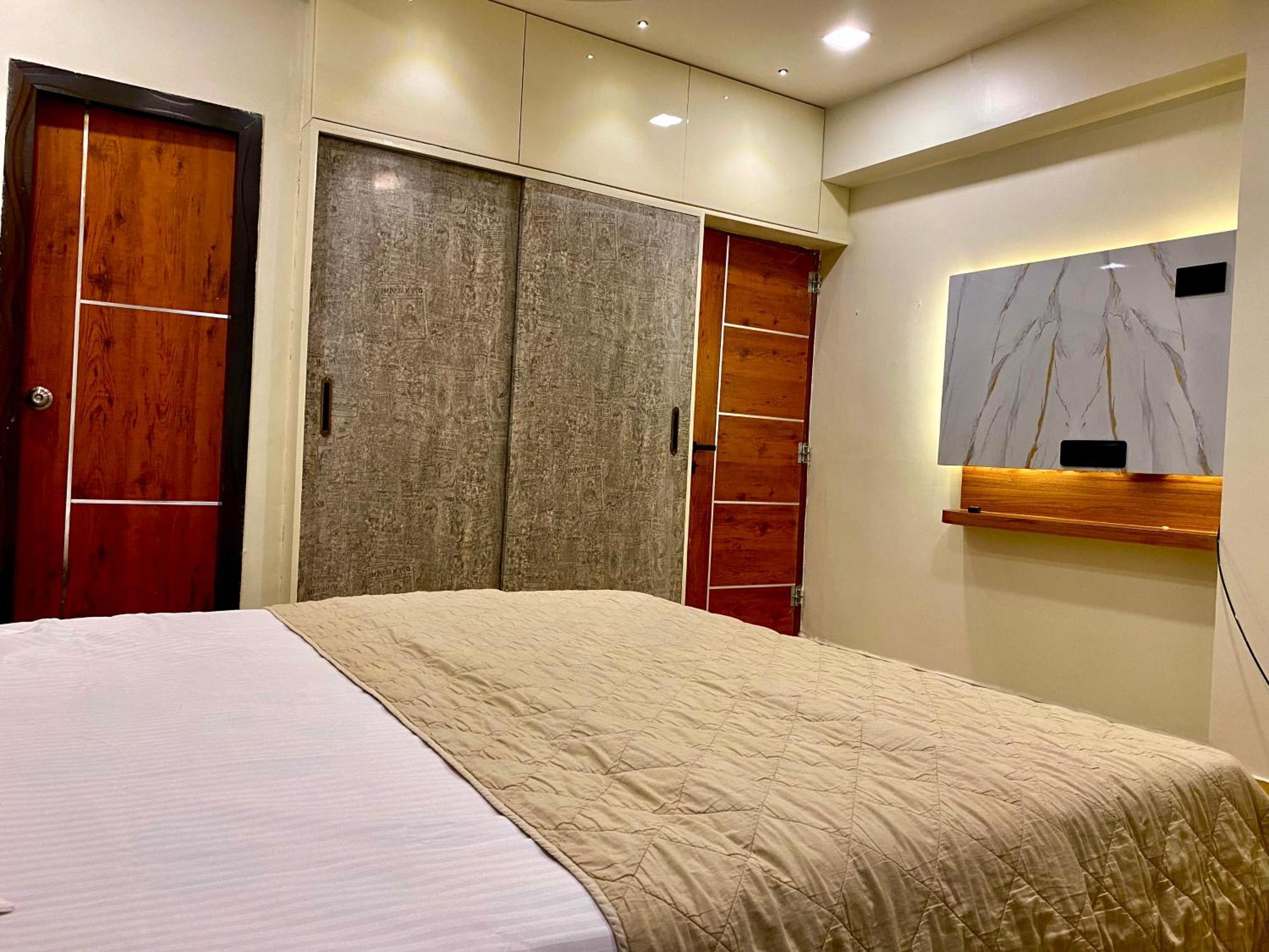 Ocean'S Edge Apartment Визакхапатнам Екстериор снимка
