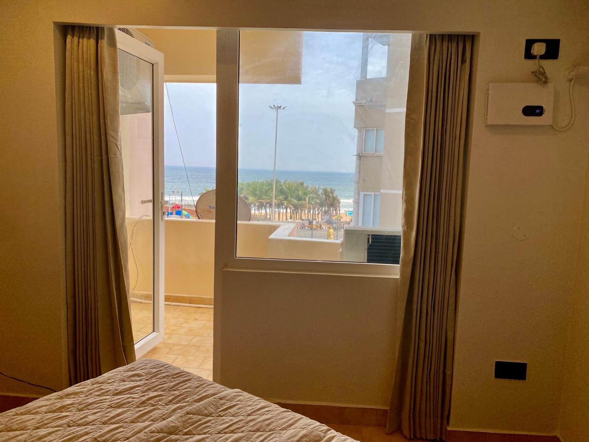 Ocean'S Edge Apartment Визакхапатнам Екстериор снимка